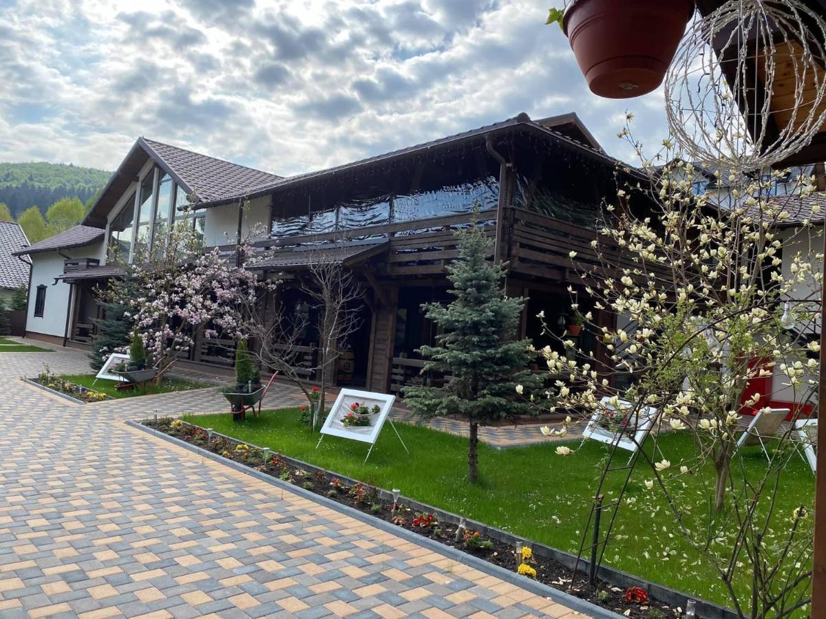 Hotel Roua Voronetului Gura Humorului Zewnętrze zdjęcie