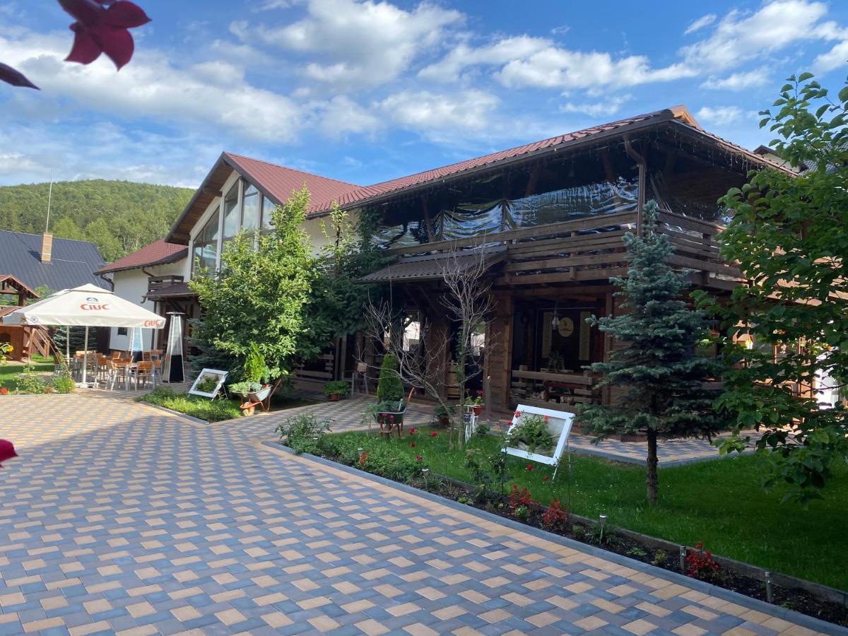 Hotel Roua Voronetului Gura Humorului Zewnętrze zdjęcie