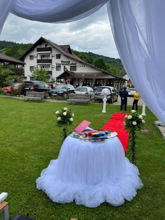 Hotel Roua Voronetului Gura Humorului Zewnętrze zdjęcie