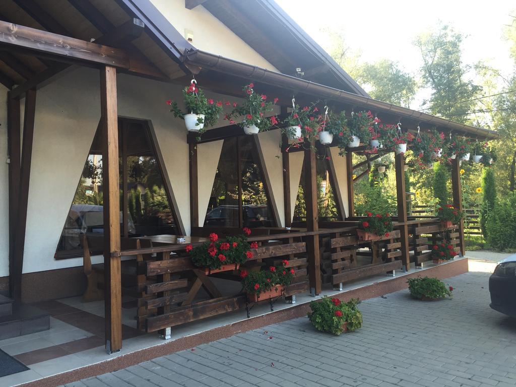 Hotel Roua Voronetului Gura Humorului Zewnętrze zdjęcie