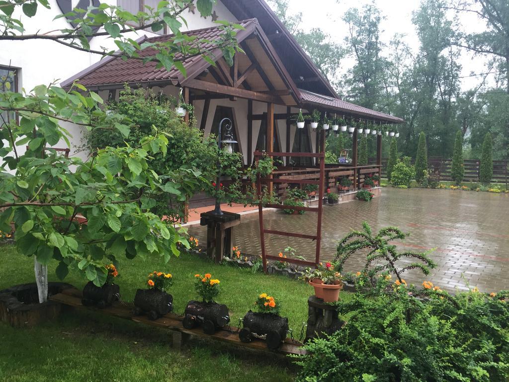 Hotel Roua Voronetului Gura Humorului Zewnętrze zdjęcie